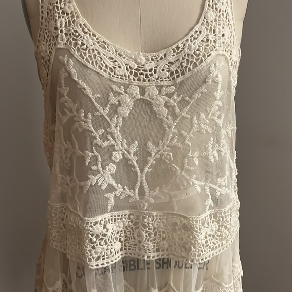 Express Crochet Top - Picture 3 of 7